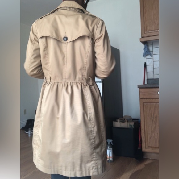 Light Academia Petite Trench Coat - Picture 3 of 7